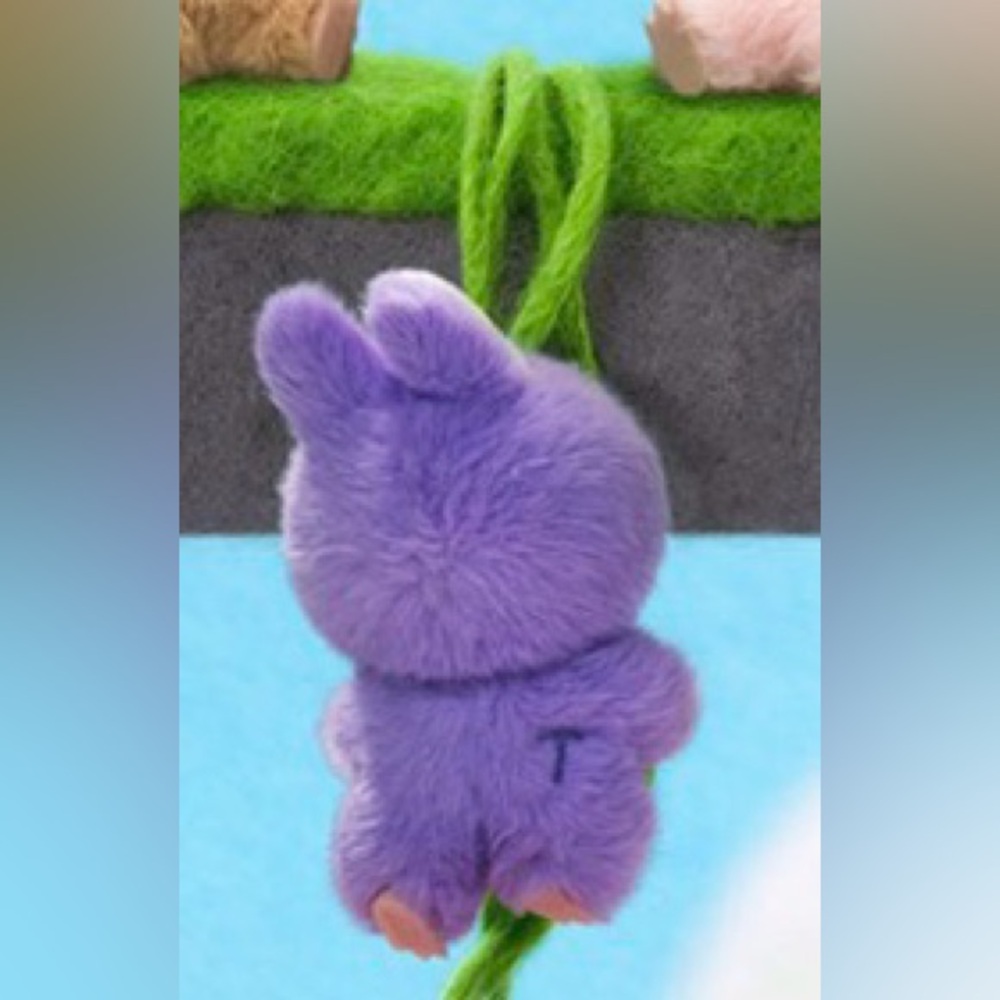 POP MART The Monsters - Pin for Love - T (Purple) Plush Pendant - Picture 2 of 6